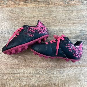 Toddler soccer cleats